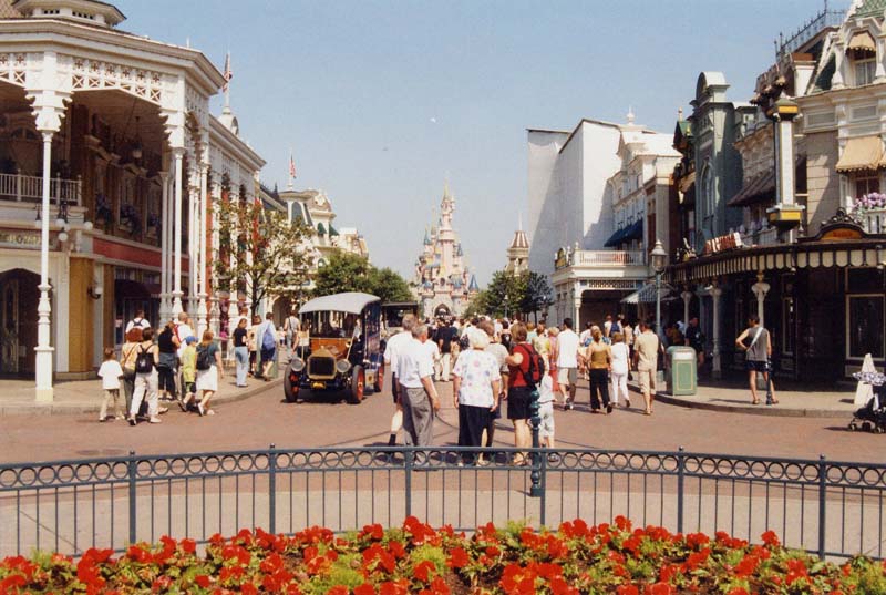 DisneyParis
