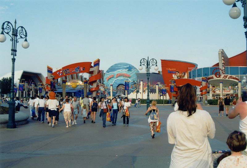 DisneyVillage